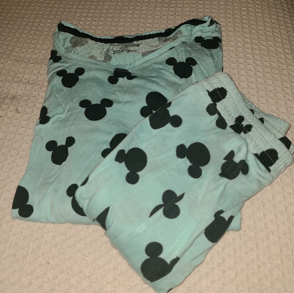 Disney Shirt/ Short PJ Set